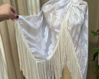 Vintage white nylon long fringe shoulder wrap, long fringe white shoulder scarf, white fringed evening wrap, prom fringed shoulder scarf