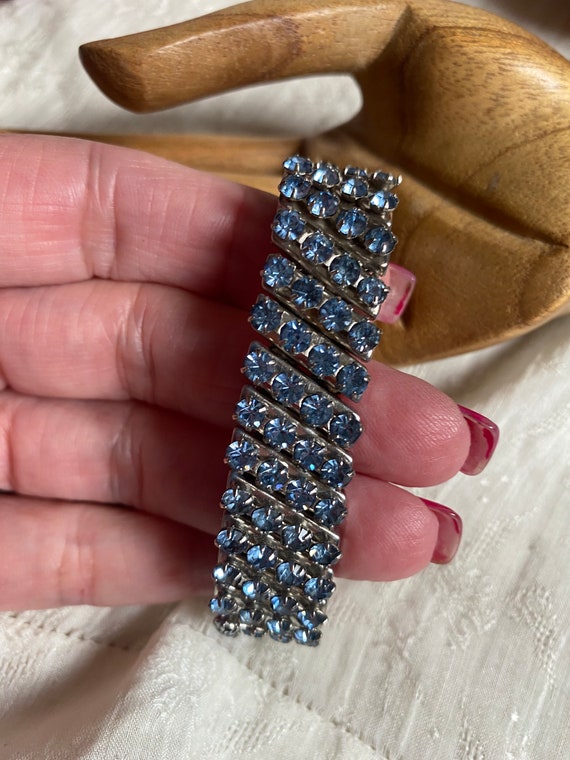 Vintage blue crystal jewelry, blue crystals brace… - image 8