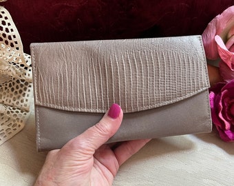 Vintage taupe kidskin leather wallet clutch, Princess Gardner taupe/grey kidskin wallet clutch, never used taupe kidskin wallet coin purse