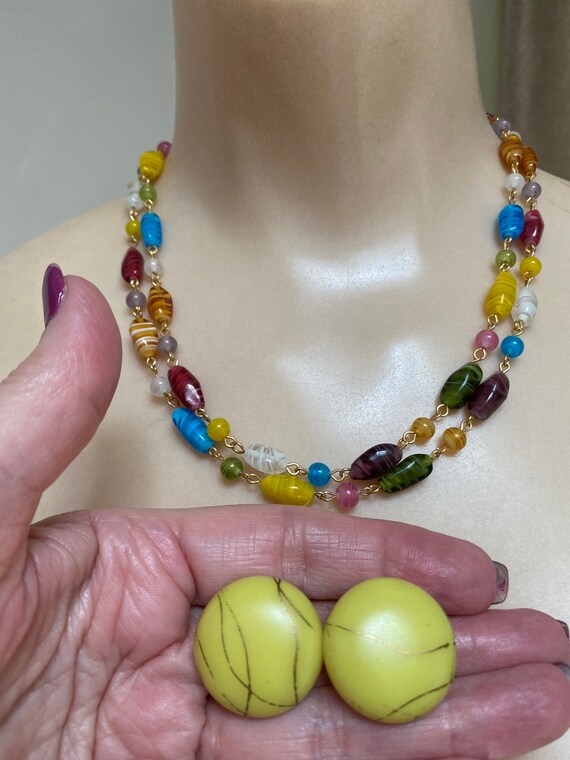 Vintage bright colors glass beads necklace, color… - image 8