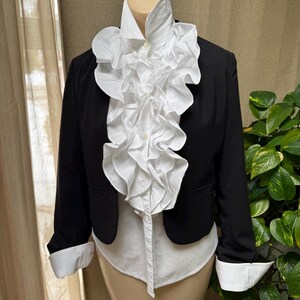 Vintage Frenchi black fitted short blazer S, buttonless black cottony fitted jacket/blazer S, casual black blazer jacket S