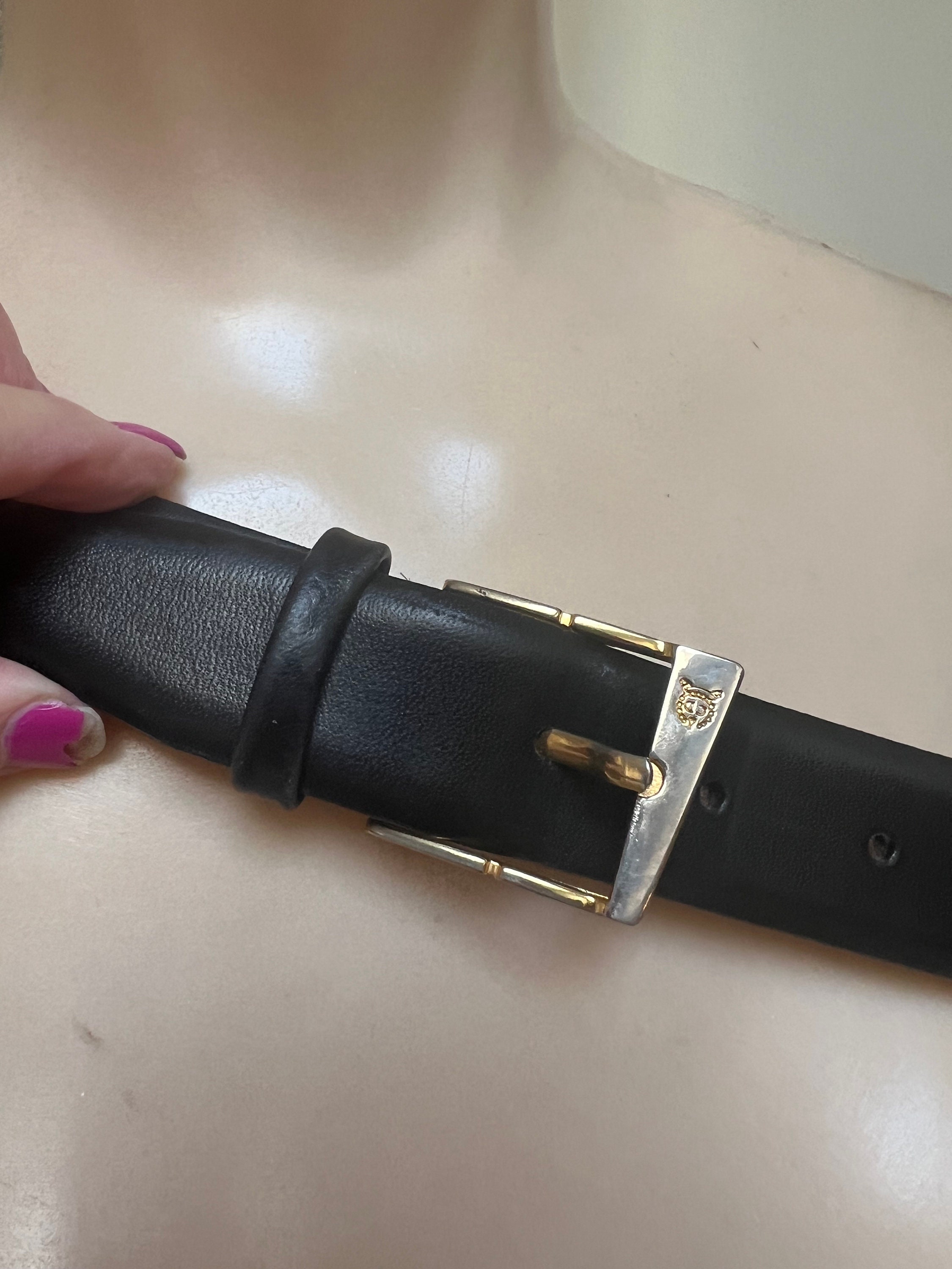 Vintage unisex Christian Dior matte black leather belt 32