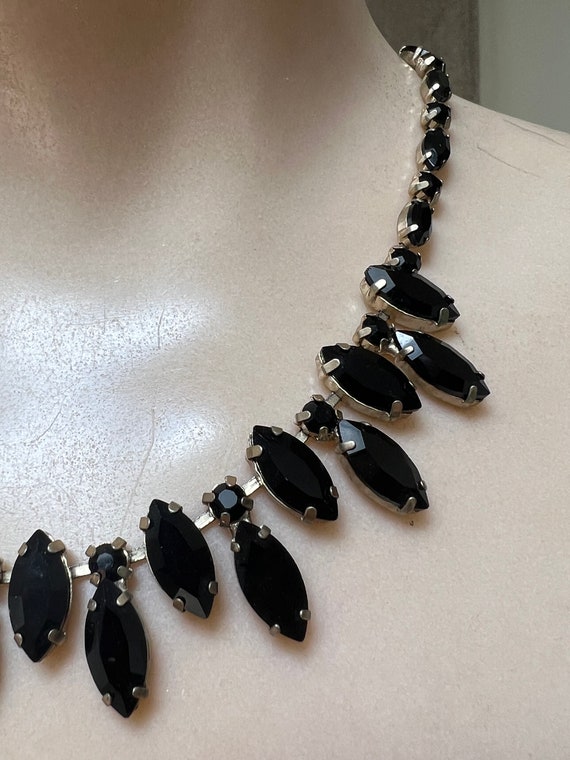 Vintage black faceted glass necklace set, Banana … - image 5