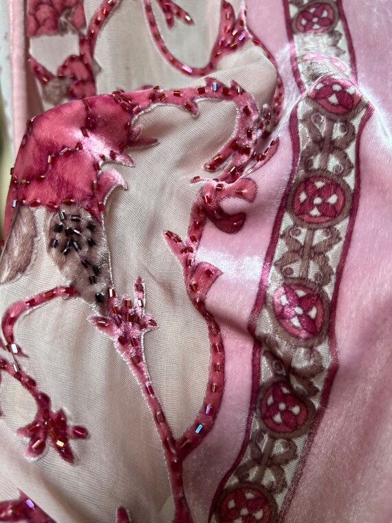 Vintage pink tones beaded fringe shoulder wrap TO… - image 8