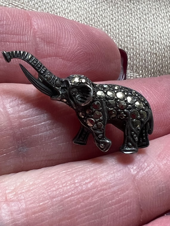 Vintage tiny sterling elephant lapel pin, marcasit