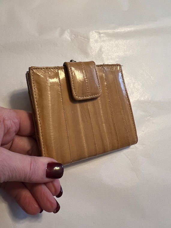 Vintage tan eel skin small wallet/coin purse, neve