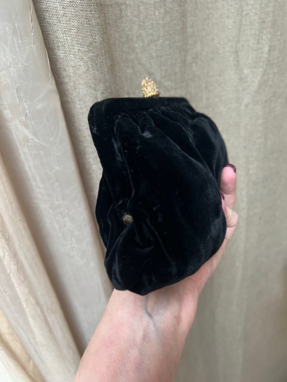 Vintage black velvet retro clutch purse, black ve… - image 4