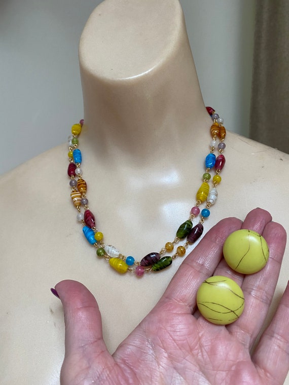 Vintage bright colors glass beads necklace, color… - image 7