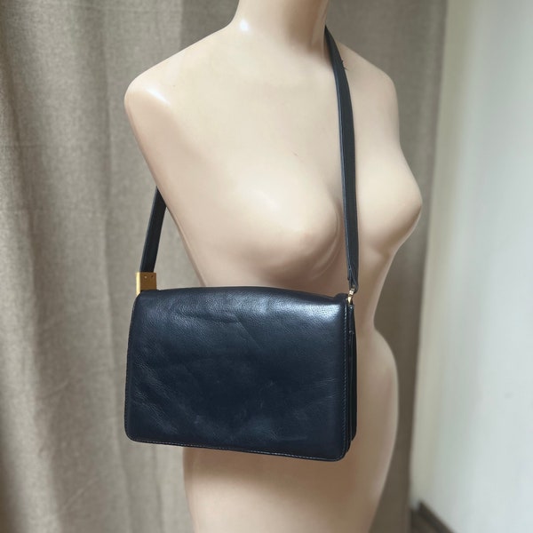 Vintage soft black leather Anne Klein shoulder bag, Anne Klein black leather medium day purse, multi compartment Anne Klein black handbag