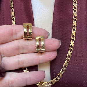 Vintage 22&quot; flat X link goldtone chain, goldtone flat link chain necklace, goldtone chain half hoop clip earrings