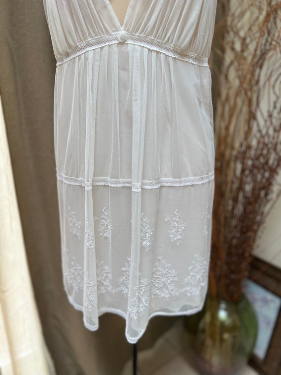 Vintage off white sheer embroidered short night g… - image 4