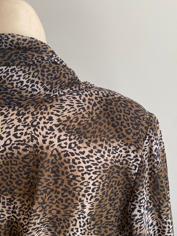 Vintage silky look mini leopard print blouse M, C… - image 6