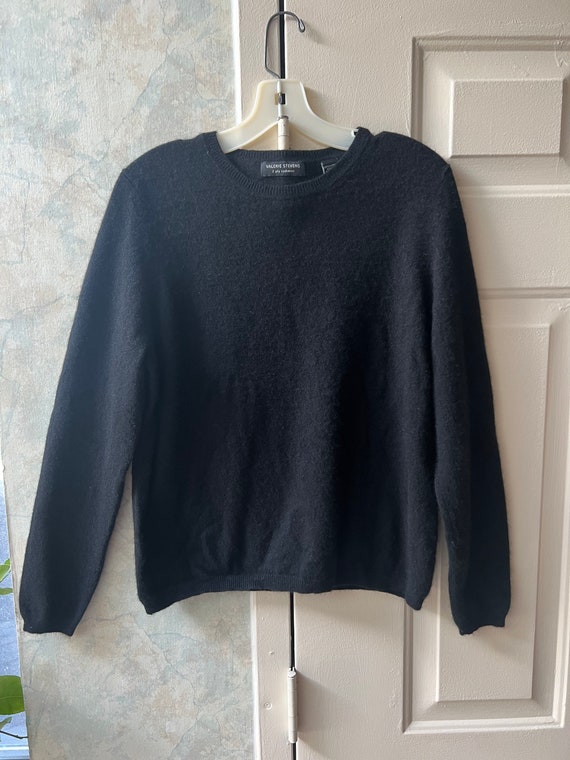 Vintage black crew neck cashmere sweater L, Valer… - image 4