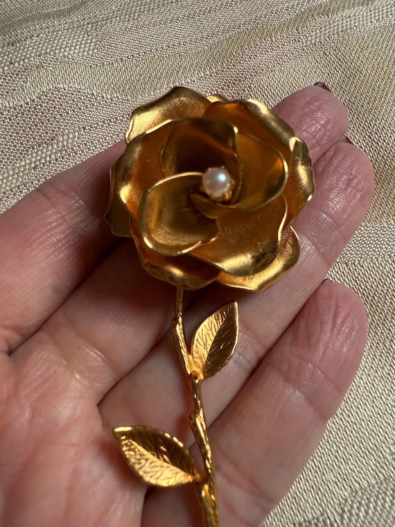 Vintage dimensional goldplated rose brooch, golden rose pin, blooming rose brooch, rose jewelry, goldtone flower pin