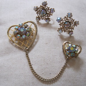 Vintage feminine double heart pin earrings set, heart jewelry aurora borealis crystals, double lattice hearts pin screw back earrings set
