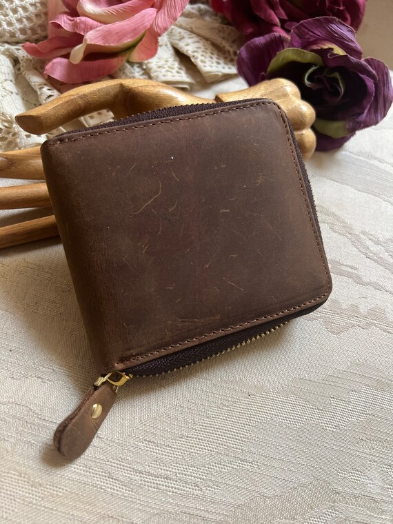 Distressed vintage brown leather Gem