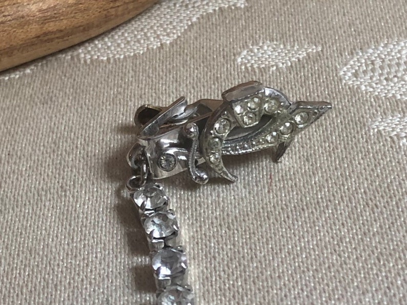 Vintage rhinestone dagger crescent moon sweater guard, Shriner's Masonic sword/moon sweater holder, rhinestone sweater guard image 9