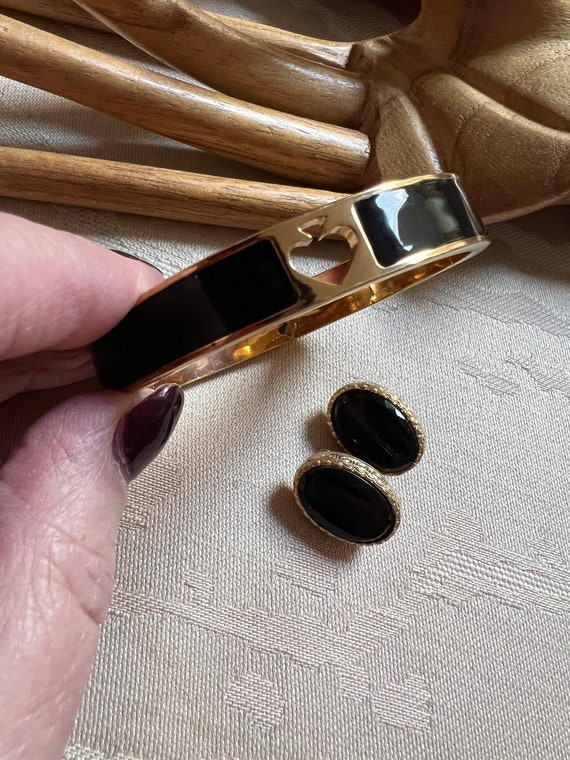 Vintage black gold enamel bangle earrings set, Kat