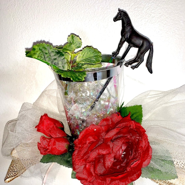 Down the Hatch - Kentucky Derby Fascinator - Classy Accessory for Horse Racing Party