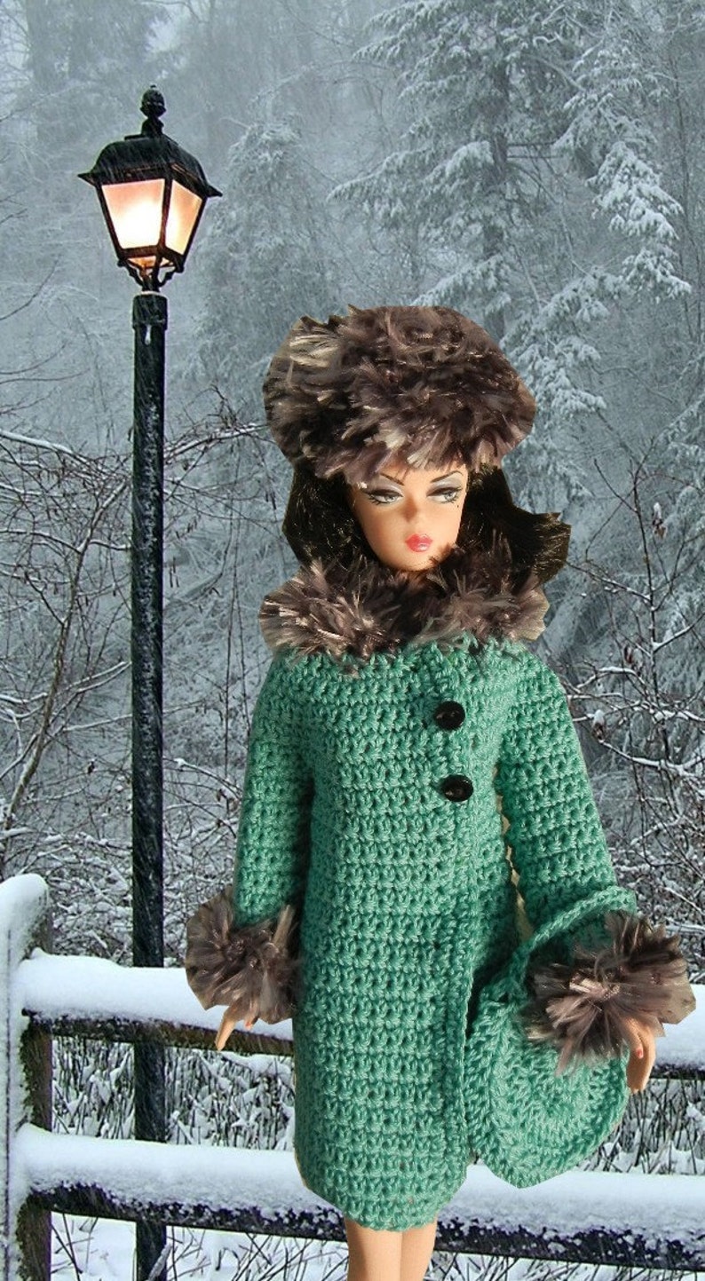 Crochet pattern PDF for 11 1/2 fashion doll 1960s Winter set 3 pieces Coat hat purse image 1