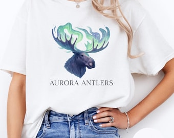 Aurora Antlers Moose Shirt – Northern Lights Nature Graphic Tee