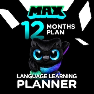 以下が含まれることがあります： 緑と青のフォントで「MAX」、ターコイズ色の「12」という文字が入った黒いグラフィック。 中央には大きな青い目をしたぬいぐるみフクロウがいます。 「MONTHS PLAN」と「LANGUAGE LEARNING PLANNER」という文字も白で表示されています。