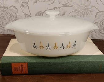 Vintage MCM Kitchen Decor | Fire-King Candle Glow Casserole Dish with Lid | Atomic Starburst 1.5 Qt Retro Serving Dish