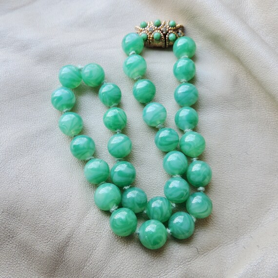 vintage peking glass necklace green glass beaded n