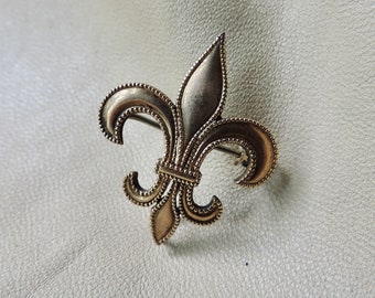 Vintage Gold Filled Fleur de Lis Watch Pin with Milgrain Edge