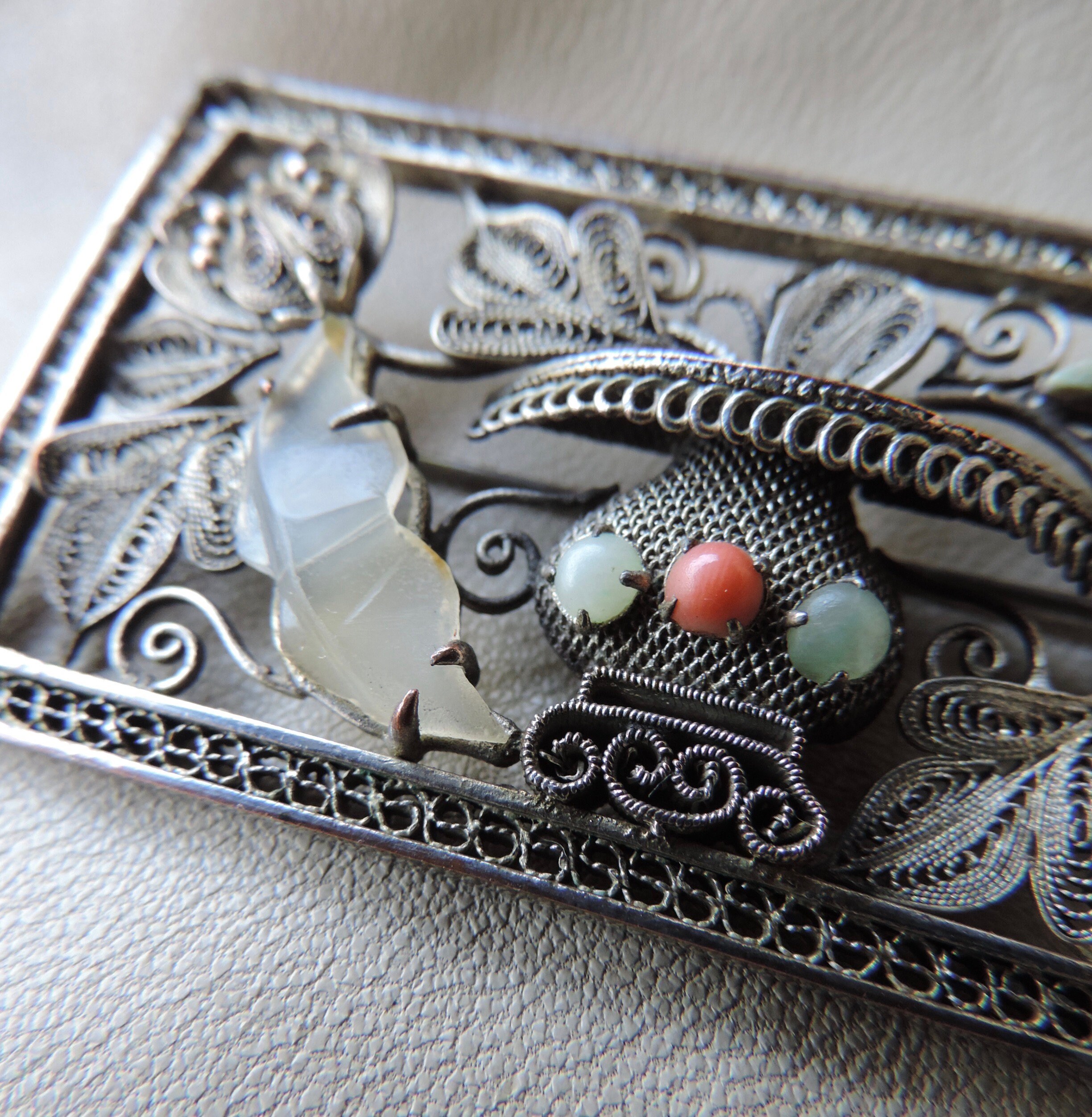 花刺し飾り入れ　銀製　古物 Antique Brooch Antique Chinese Export Filigree Silver Floral Pin