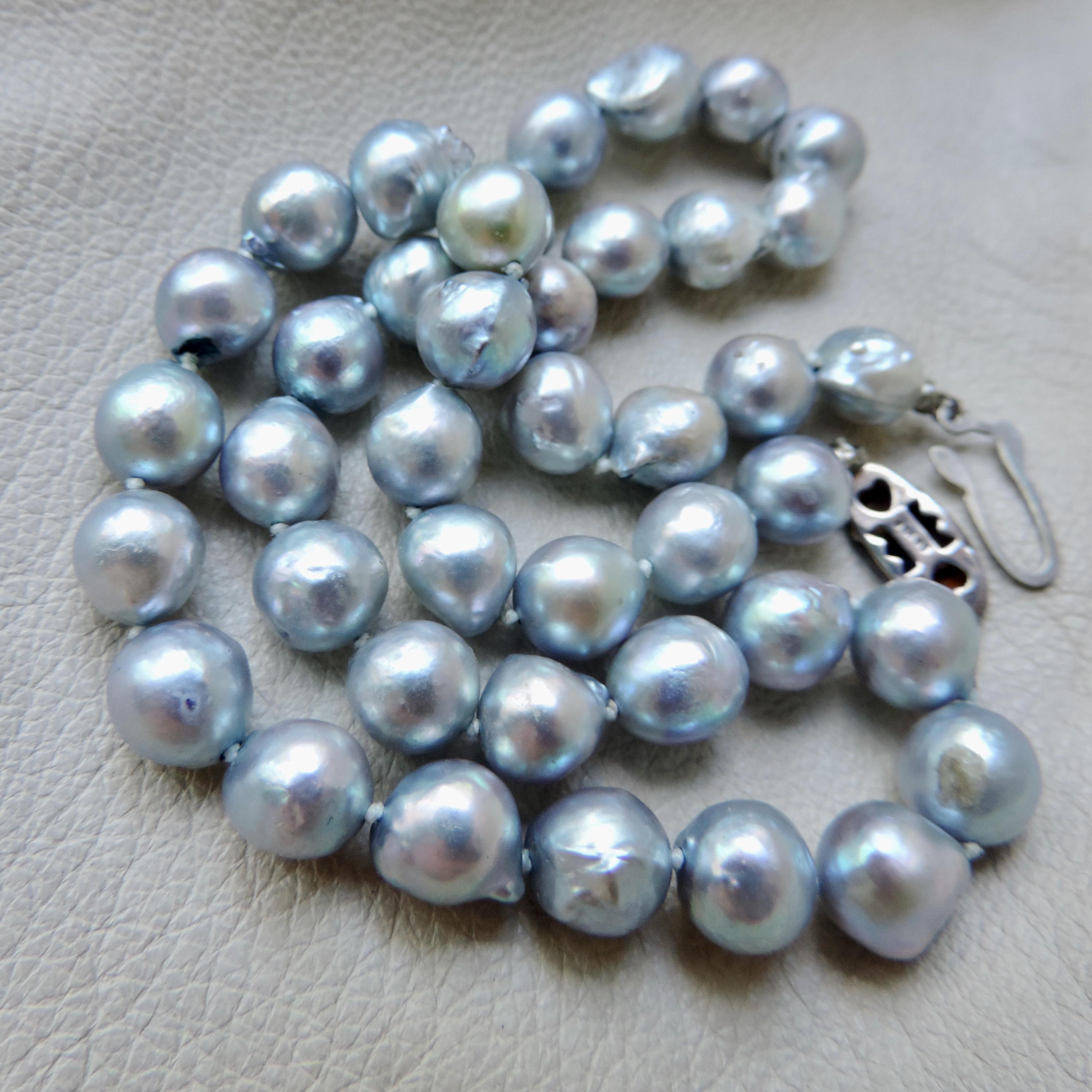 Vintage Authentic Pearl Necklace Blue Pearl Necklace Hand