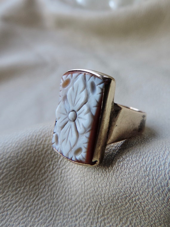 antique ring carved stone gold ring antique floral 10k gold ring antique 10k sardonyx ring antique 10k gold ring carved floral fine ring