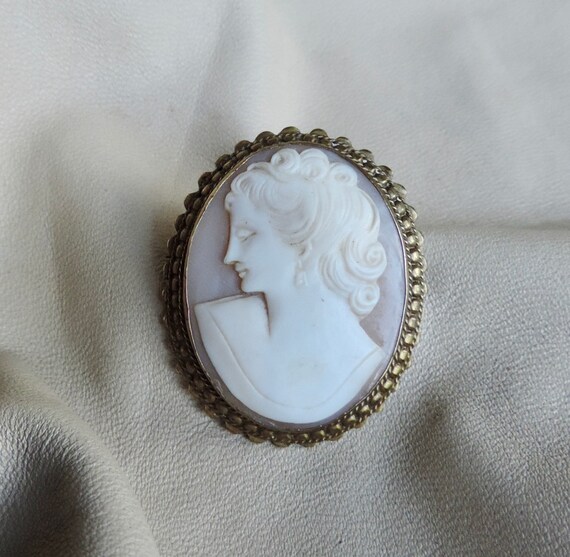 vintage cameo hand carved shell cameo pin pendant… - image 8