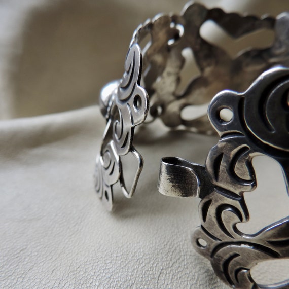 vintage sterling silver wide panel bracelet vinta… - image 10
