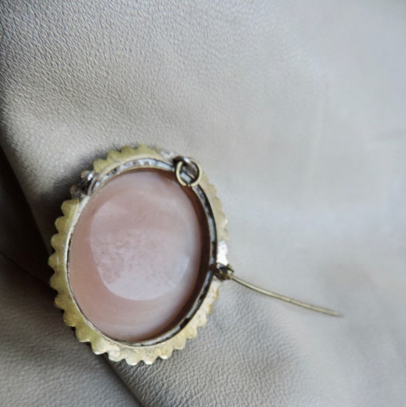 vintage cameo hand carved shell cameo pin pendant… - image 10