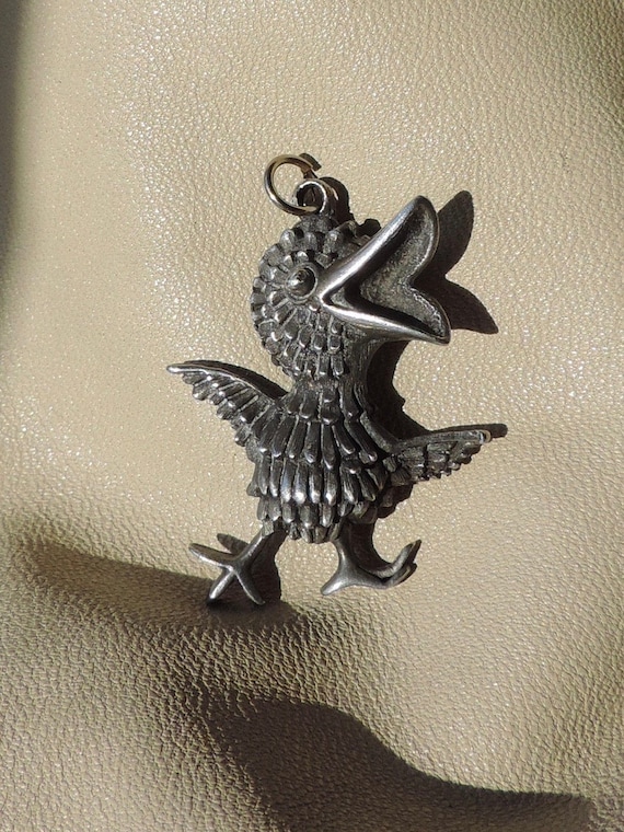 vintage pendant happy bird pendant joyful chick pe