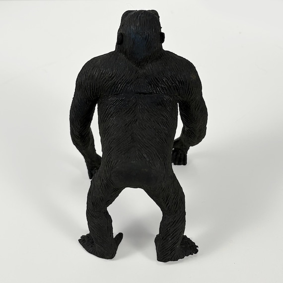 GORILLA I キングコング 1987 King Kong Figure, Black Rubber Gorilla 6
