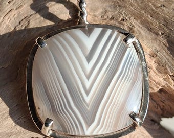 Sterling Silver Moroccan Agate Pendant w/chain