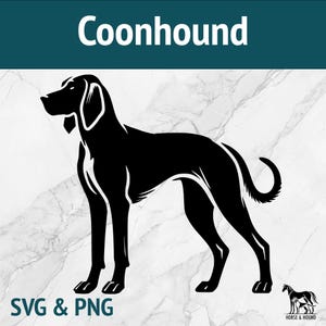 以下が含まれることがあります： 白い大理石の背景に立っているクーンハウンド犬の白黒シルエット。犬は画像の左側を向いています。犬の尻尾は背中に巻き込まれています。画像は上部に「クーンハウンド」と下部に「SVG & PNG」とラベル付けされています。