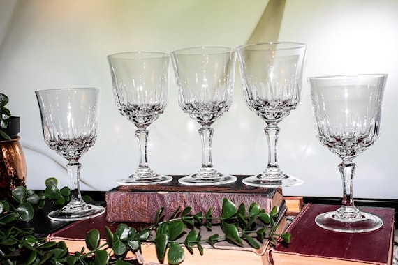 Cristal D'Arques Durand St Germain Goblets Set of 5 – Elegant 6 3/8" Tall French Glassware for Dining & Entertaining