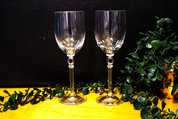 Lenox Innocence Wine Glasses Set of 2 - Elegant Crystal Drinkware, Perfect for Weddings & Special Occasions, 8 3/8" x 2 3/4