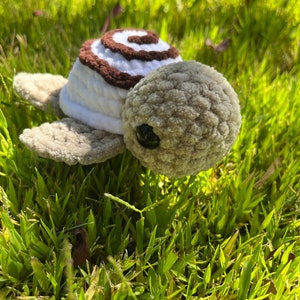 PATTERN ONLY**** Cinnamon Roll Turtle Crochet Pattern
