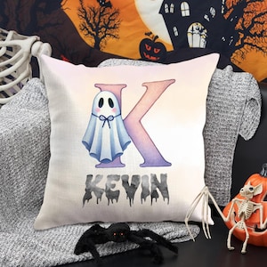 Cojín con nombre personalizado: decoraciones de Halloween personalizadas con un lindo fantasma