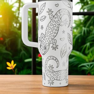 Stanley drinkbeker met gegraveerde gekko – Leuk ontwerp met hagedis en reptiel – Verkrijgbaar in 473 ml, 611 ml, 881 ml en 1,2 liter. Een perfect cadeau voor liefhebbers van reptielen en amfibieën. afbeelding 7