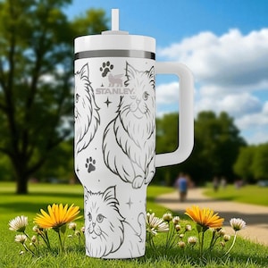 Bicchiere Stanley con incisione di un gatto persiano – Design con gattino soffice – 14 oz, 20 oz, 30 oz, 40 oz – Un regalo adorabile per gli amanti dei gatti immagine 1