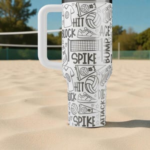 Graverad volleyboll Stanley-mugg – Lasergraverad sportmugg, present till volleybollspelare, personlig volleybollmugg 14oz 20oz 30oz 40oz bild 8