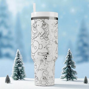 Bicchiere con pupazzo di neve inciso – Stanley Cup da 14 oz, 20 oz, 30 oz, 40 oz – Graziosa tazza invernale per bambini e appassionati di magiche storie sulla neve immagine 8