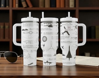 Stanley drinkbeker met gegraveerde luchtvaartgeschiedenis – Beker met lasergegraveerd vliegtuigmotief, cadeau voor piloten, drinkbeker met tijdlijn van de luchtvaart, verkrijgbaar in 14oz, 20oz, 30oz en 40oz.