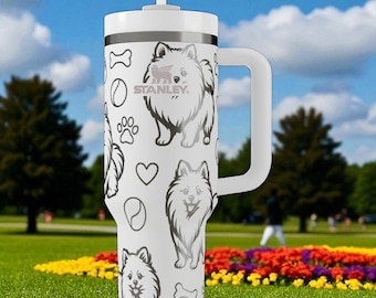 Gravierter Pommerscher Becher – Stanley Cup 14oz 20oz 30oz 40oz – Süßes flauschiges Hundegeschenk, personalisierte Tasse für Pommersche Liebhaber