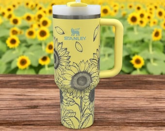 Sunflower Stanley Tumbler with Handle – Insulated Travel Mug for Coffee, Tea, and Cold Drinks – Perfect Gift for Nature and Flower Lovers